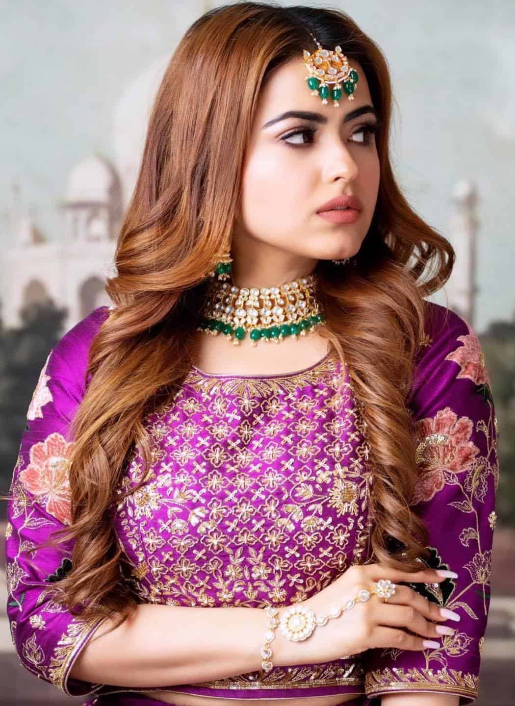100+] Punjabi Girls DP, Pic, Photo, Images & Pictures (HD)