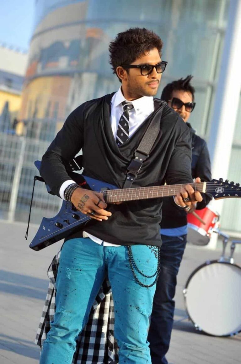 [100+] Allu Arjun Photos, Images, Pics & Wallpaper (HD)