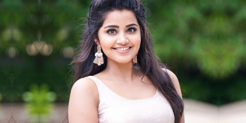 Anupama Parameswaran Photos Thumbnail
