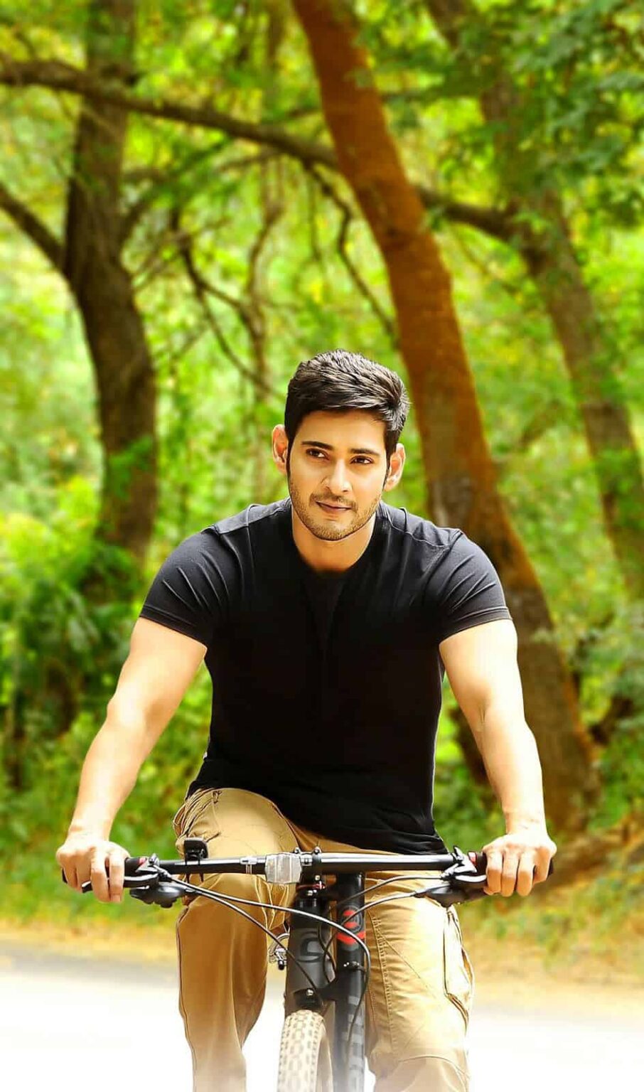 [60+] Mahesh Babu Photos, Images, Pics & Wallpaper (HD)