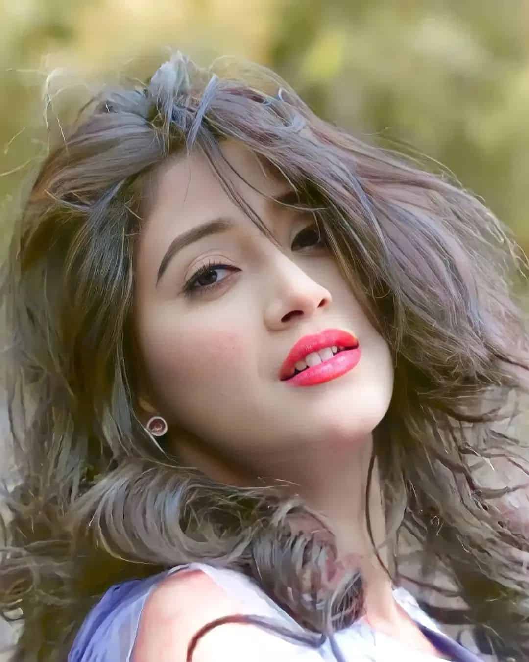 Shivangi Joshi Pic HD