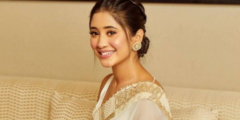 Shivangi Joshi Pic Thumbnail