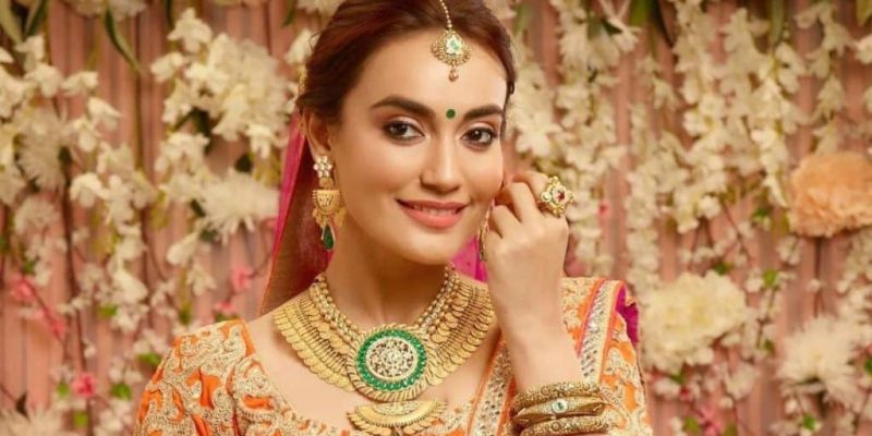 Surbhi Jyoti Photos Thumbnail